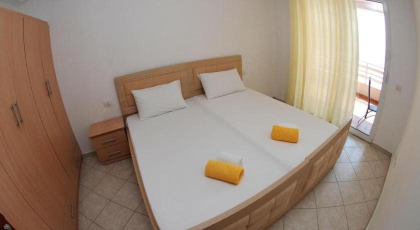 Sea View Apartments Saranda Екстериор снимка